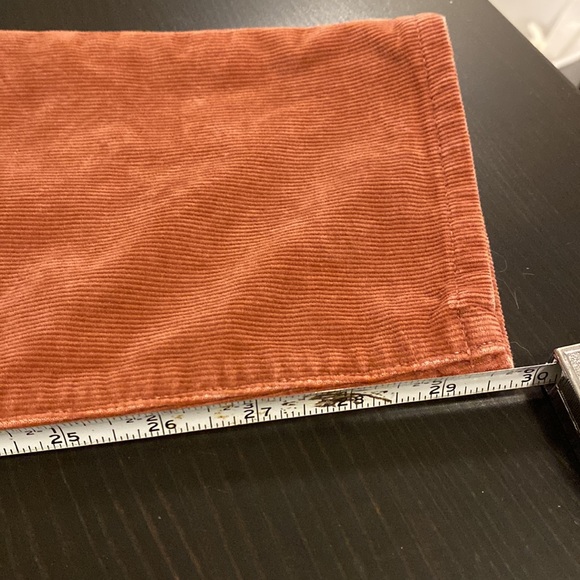 Gap corduroy pants rust color - Picture 6 of 7